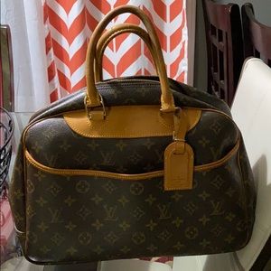 Authentic louis vuitton deauville bag